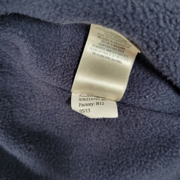 Child's 2T hooded jacket Oshkosh Bgosh Black and Gold - Picture 9 of 9